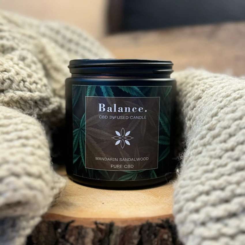 Soja Duftkerze CBD im Glas Balance Mandarin Sandalwood Candle Brothers 350 g