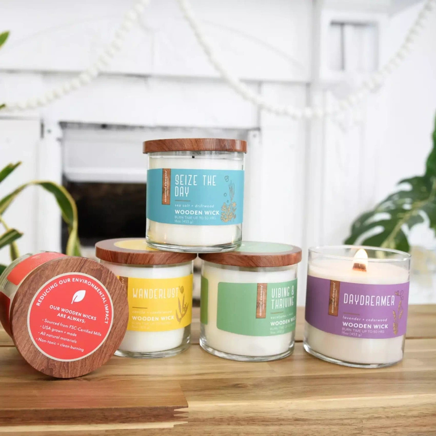 Scented candle with wooden wick	Seize the Day Candle-lite