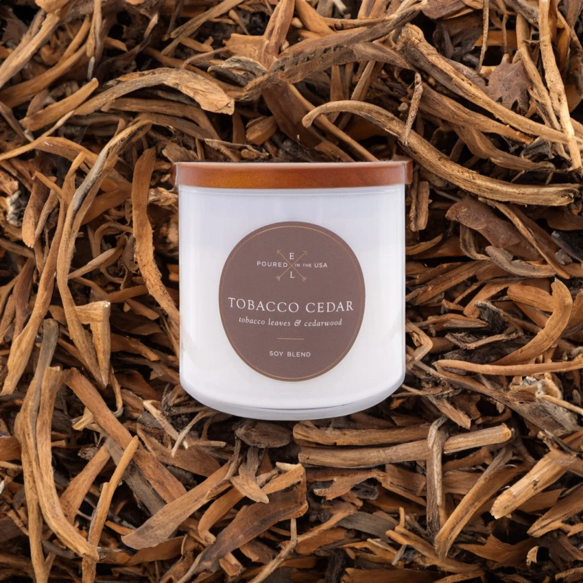 Sojowa świeca zapachowa drewniany knot 368 g Colonial Candle - Tobacco Cedar